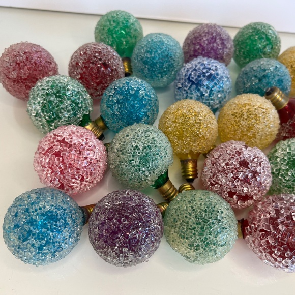 1960’s Christmas Ice Glo Frosted Sugar Bulbs RARE ALL WORK Large Lot of 31 - Picture 3 of 15